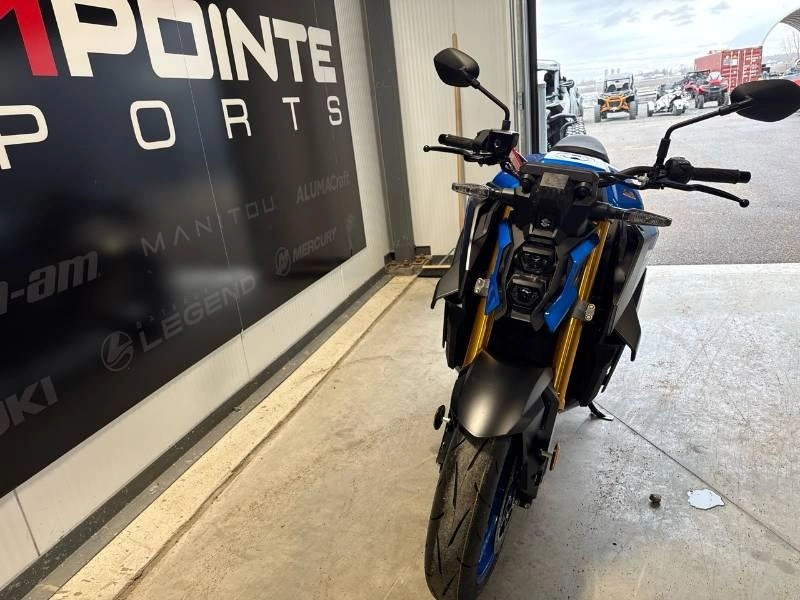 Suzuki Gsx-s1000a Metallic Triton Blu 2026 alt