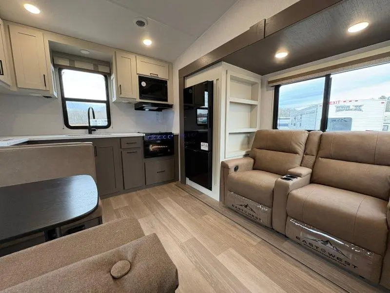 2026 Blackthorn 229RK