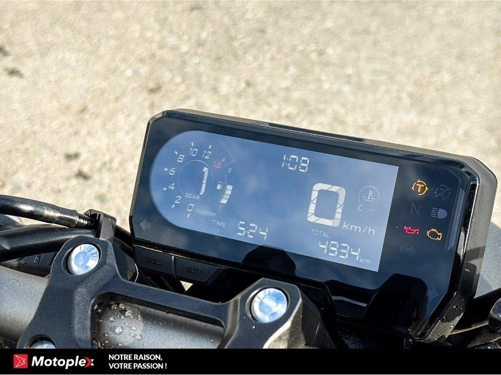 Honda Cbr650 R *4934 Km* 2022 alt