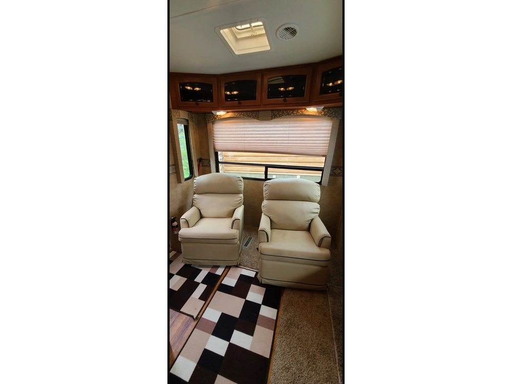 2011 Elkridge Elkridge 29 Rlsb alt