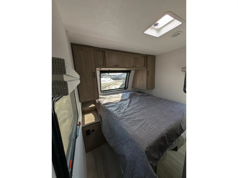 2026 Coachmen Freedom Express ultra lite 245RKS