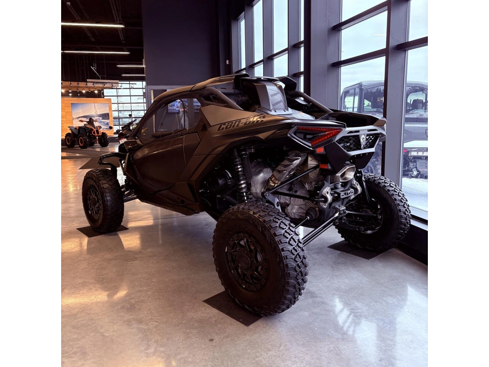 Can-am Maverick R X Rs 2025 alt