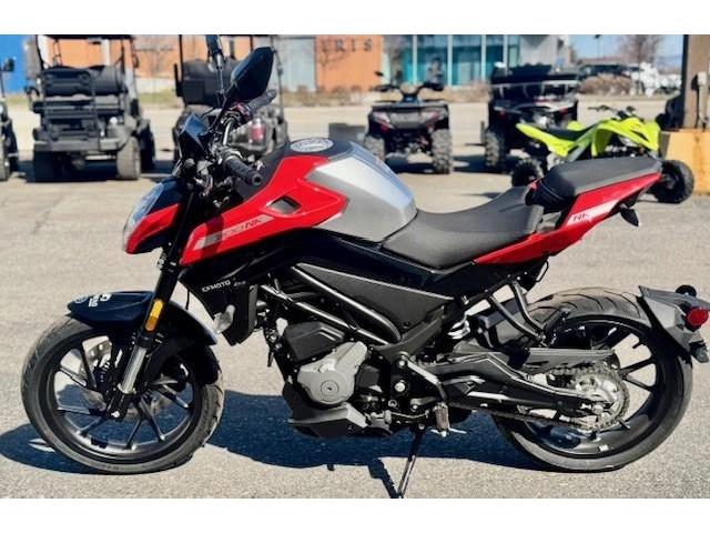 2024 Cfmoto 300nk Rabais De 1,340$ alt