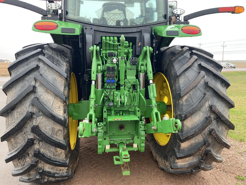2024 John Deere 6r 175 alt