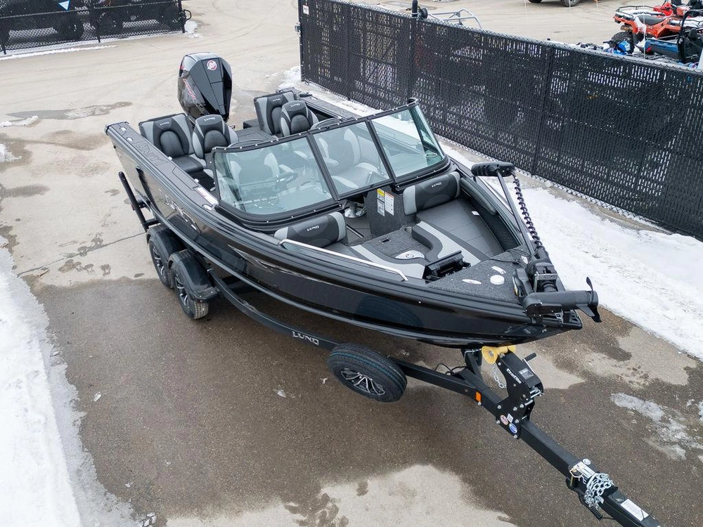 2026 Lund 1875 Tyee Sport alt