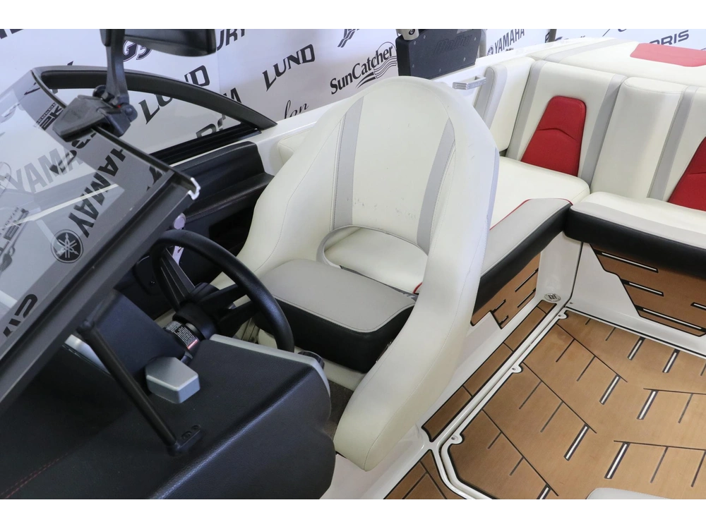 Malibu Wakesetter Mlx 21 2018 alt