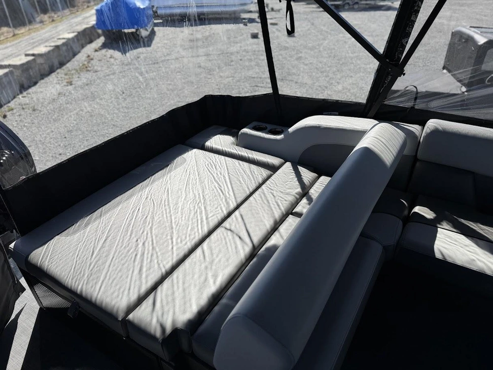 2026 Princecraft Vectra 23rl alt