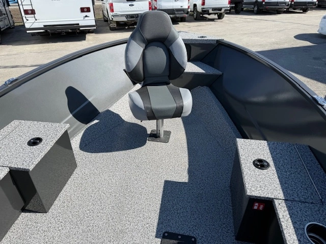 2026 Mirrocraft Outfitter F160t alt