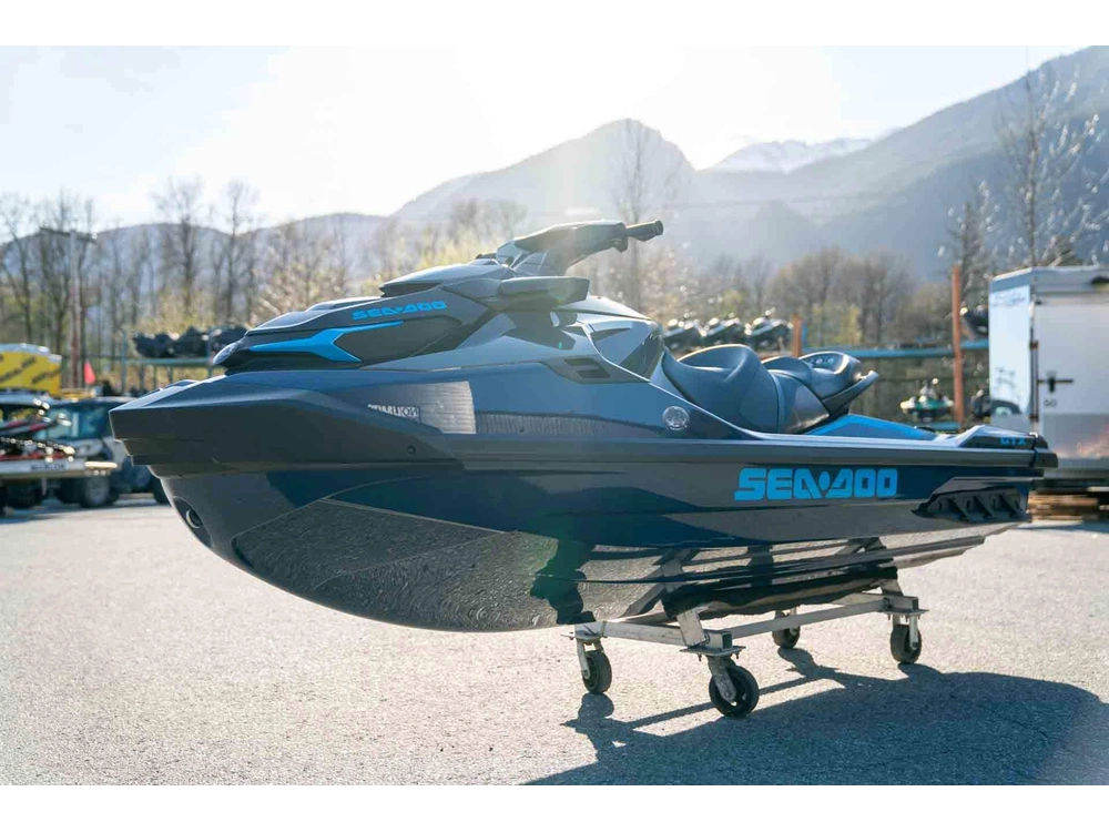 2025 Sea-doo Gtx 170 - Blue Abyss / Gulfstream Blue alt