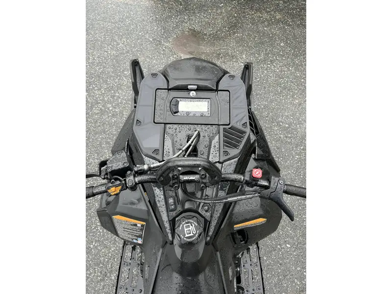 Ski-Doo SUMMIT ADRENALINE EDGE PKG 165 3" 850 E-TEC BLACK W/ SHOT START 2025
