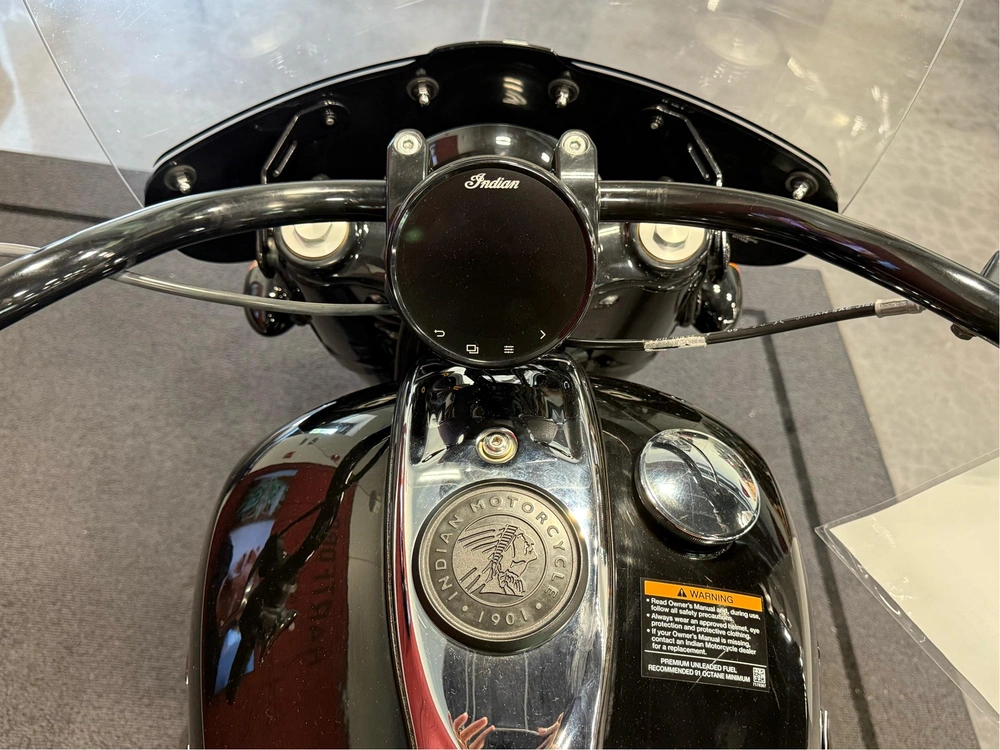 2022 Indian Motorcycle Super Chief Ltd Abs, Black Metallic, 49st Limited alt