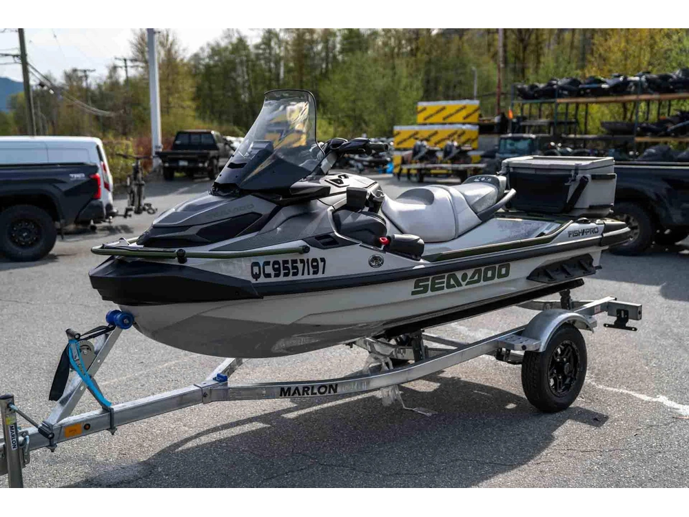 2025 Sea-doo Fishpro Apex 300 With Sound System alt