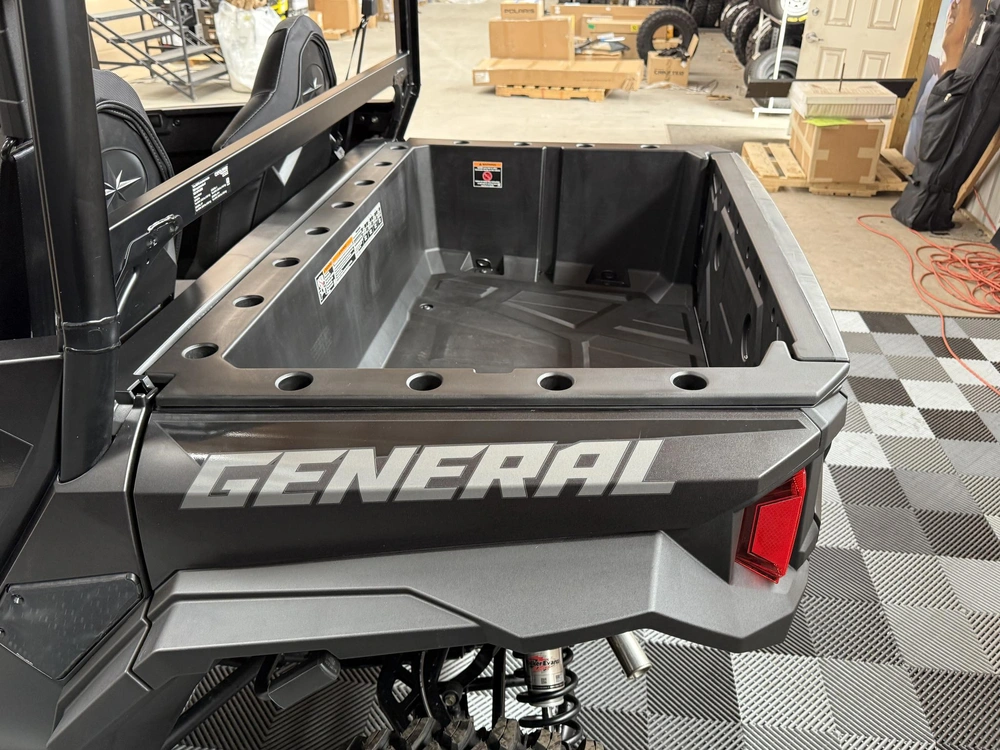 2026 Polaris General Xp 4 1000 Ultimate Super Graphite Ultimate alt