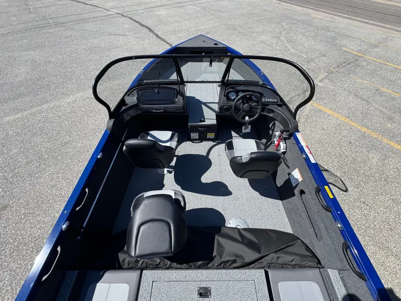 2026 Crestliner 1750 HAWK WT JUMPSEAT thumbnail 6