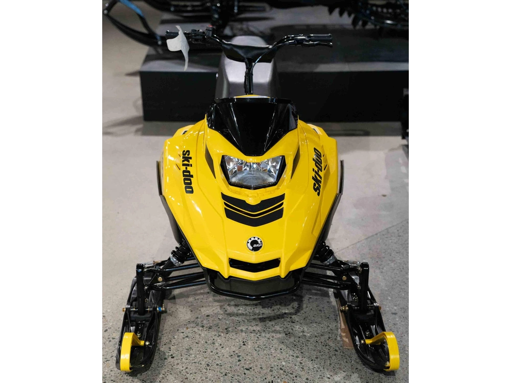 2026 Ski-doo Mxz 200 alt