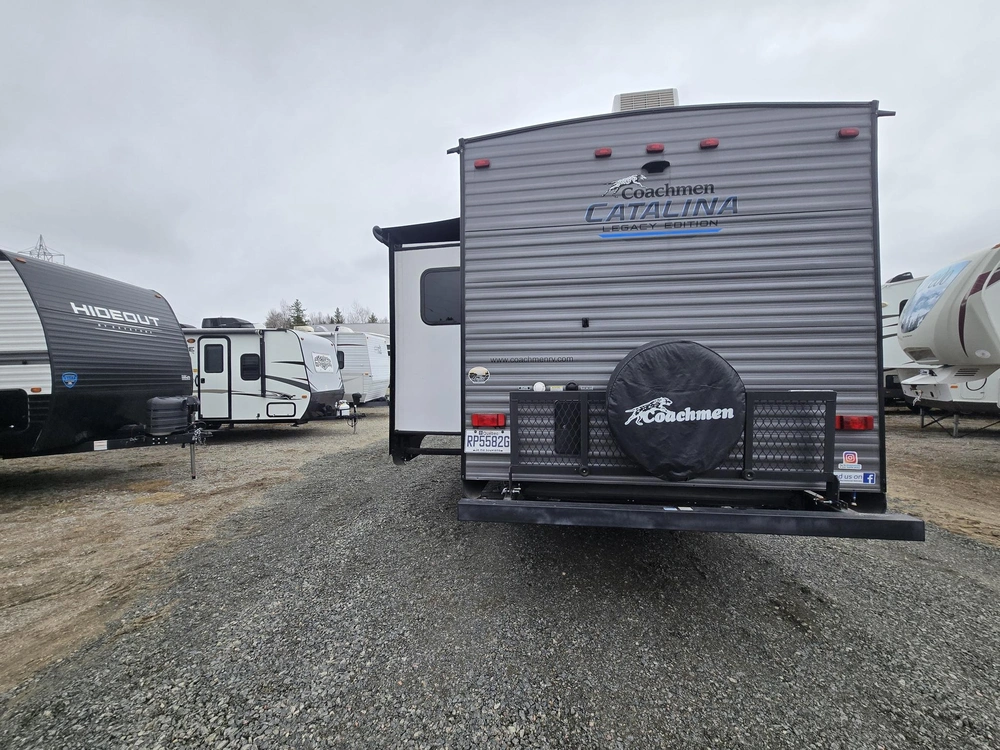 Coachmen Catalina 243rbs 2022 alt