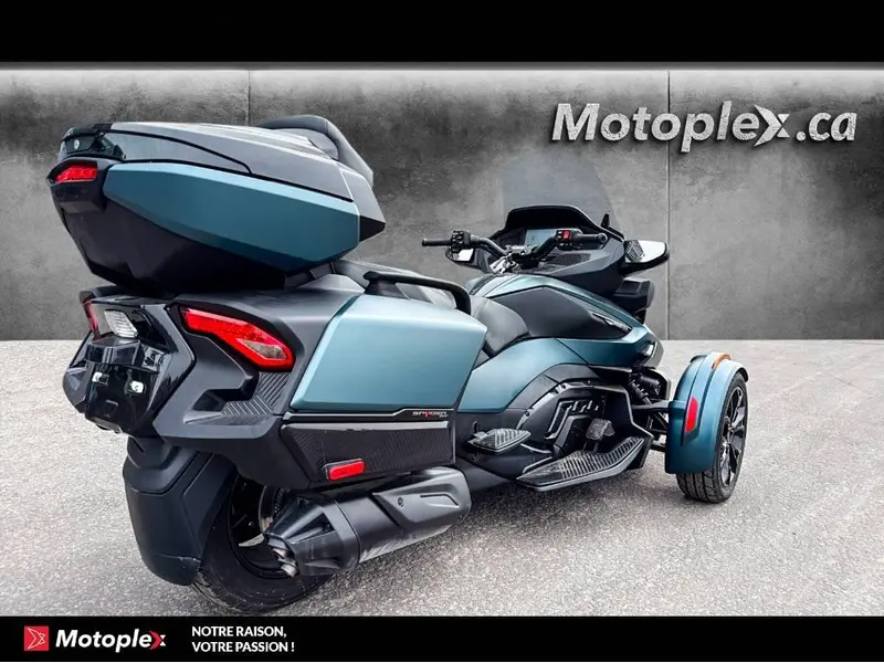 Can-Am SPYDER RT LIMITED SE6 2025