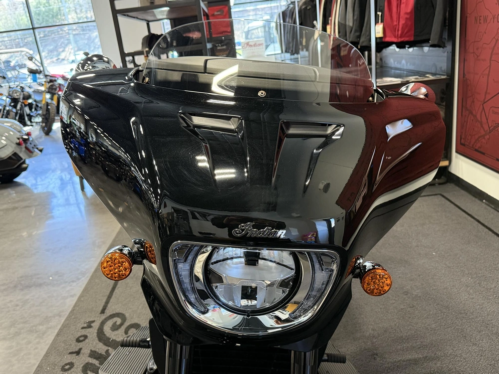 2025 Indian Motorcycle Chieftain Powerplus 108 alt