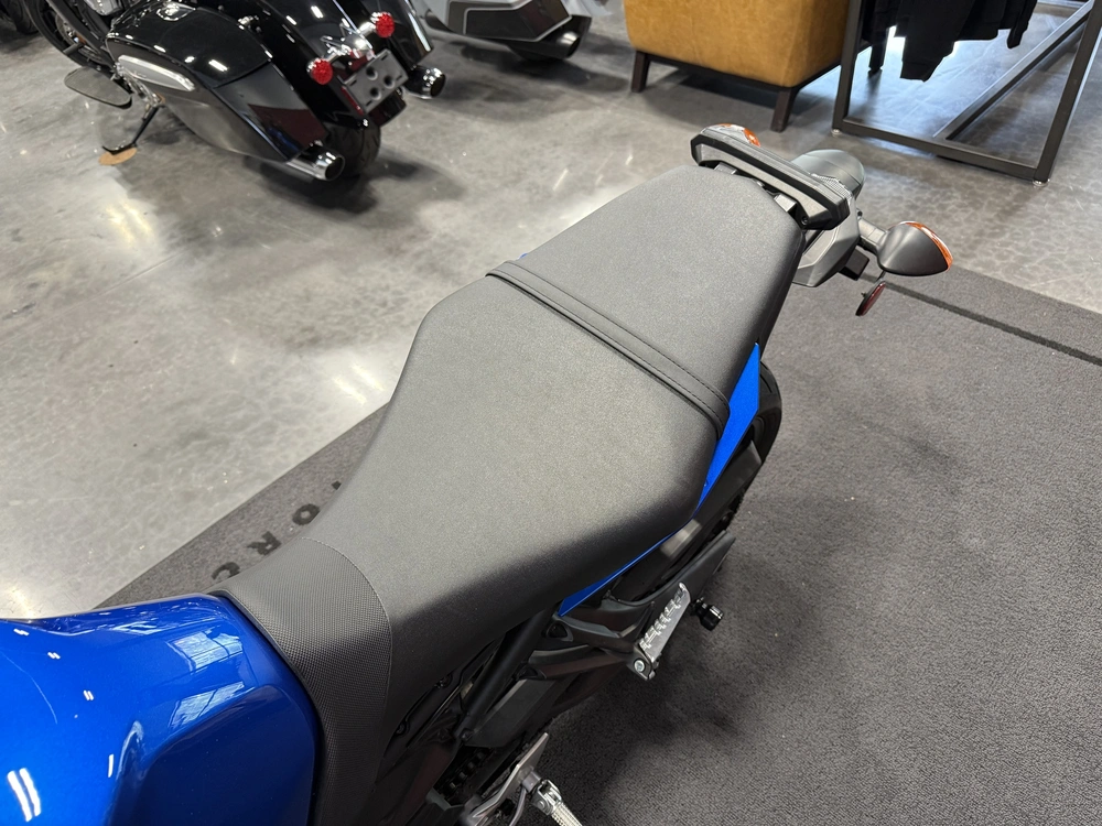 2016 Yamaha Fz 09 alt