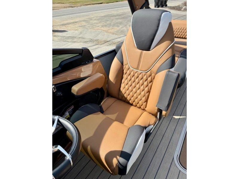 2026 Avalon Excalibur Ltd Qls 25 Pieds alt