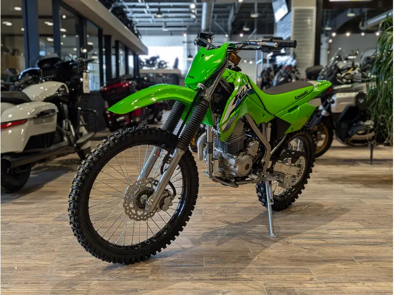 2026 Kawasaki KLX140R F // Lime Green thumbnail 12