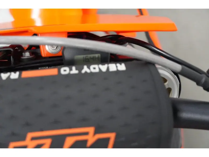 2025 KTM 125 SX thumbnail 6