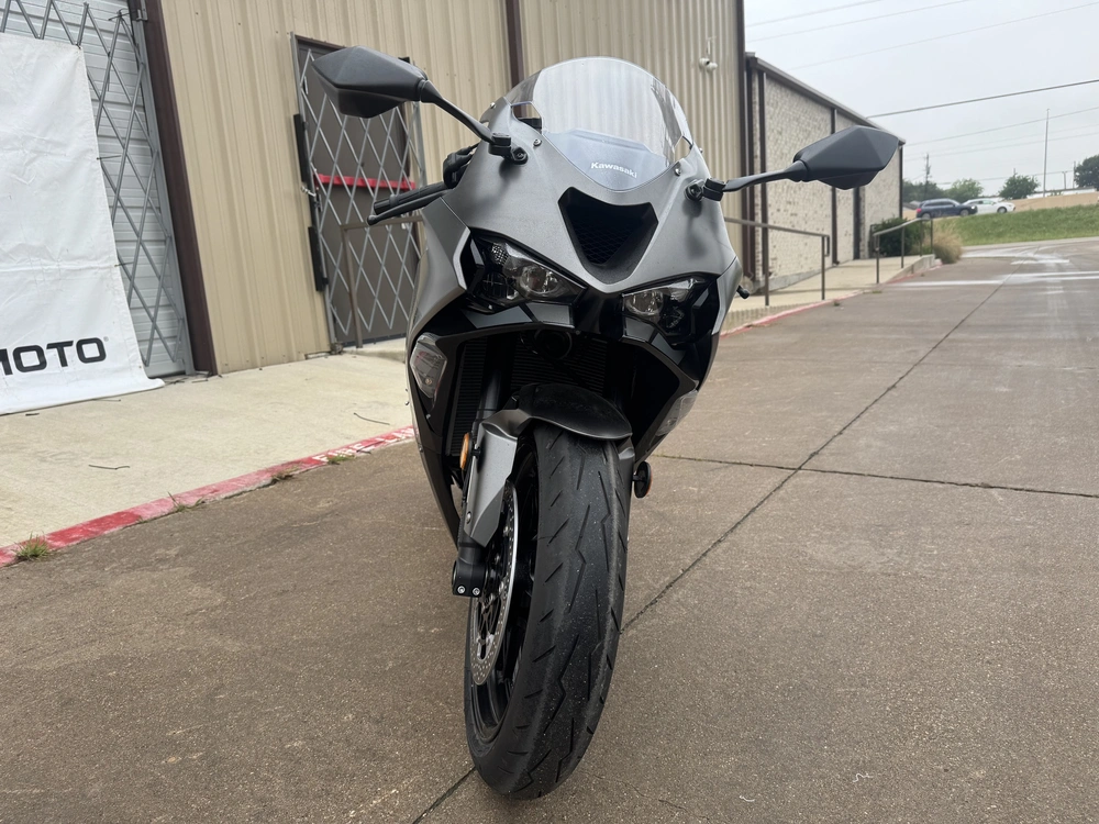 2026 Kawasaki Ninja® Zx™-6r Base alt