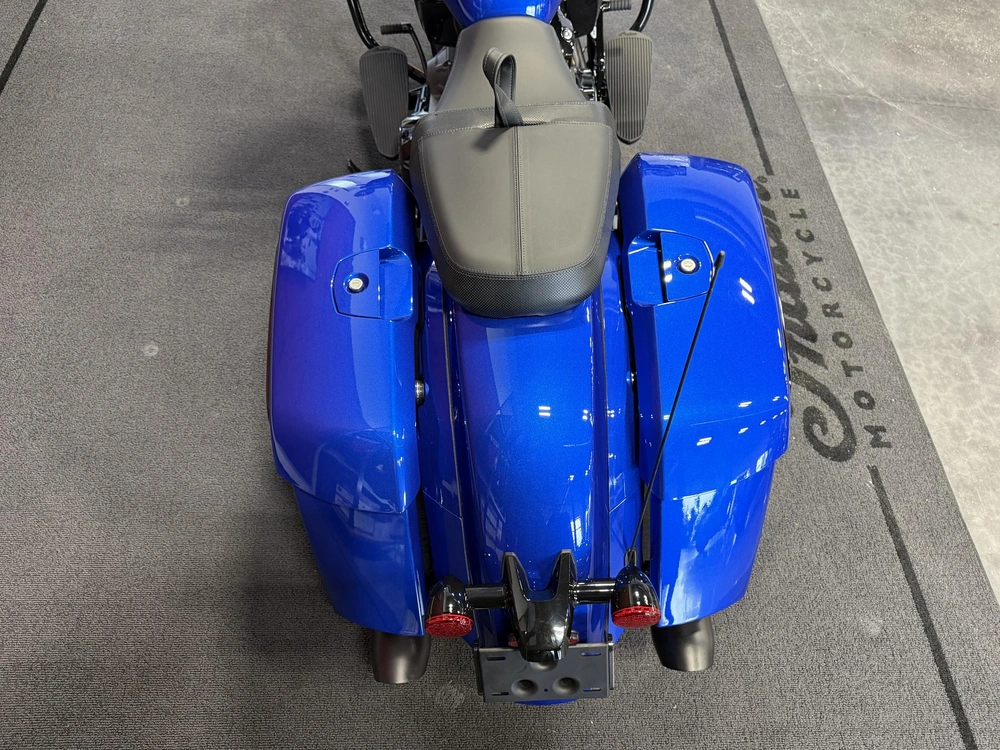 2026 Indian Motorcycle Chieftain Pp Dh, Deep Blue Metallic, 49st Dark Horse® alt