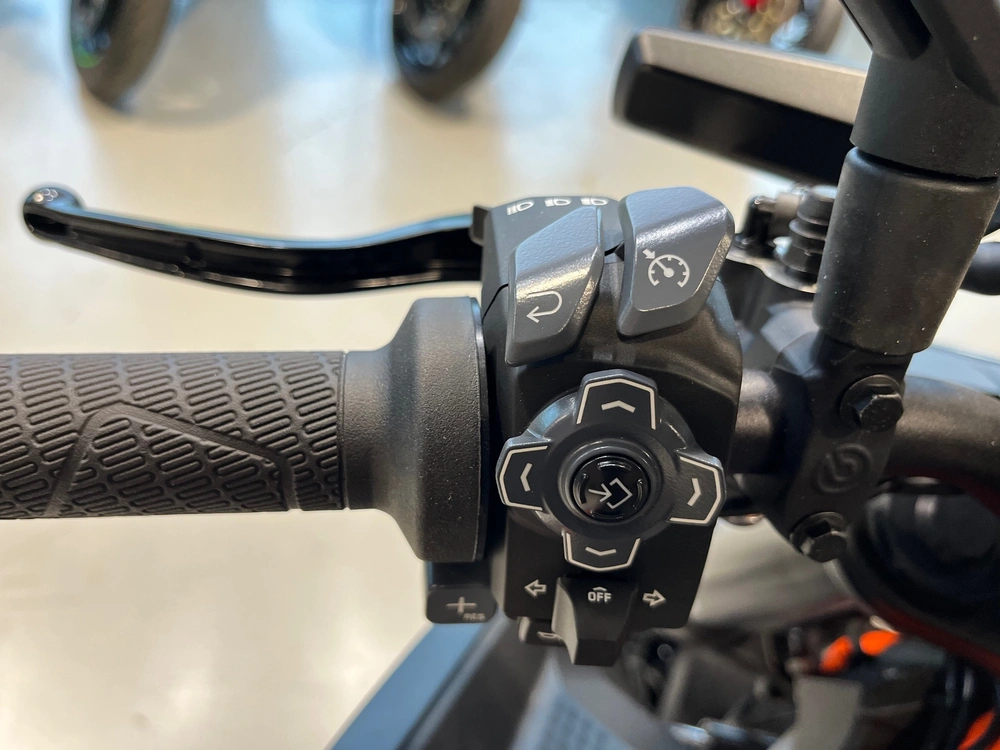 2026 Ktm 1390 Super Duke R Evo alt