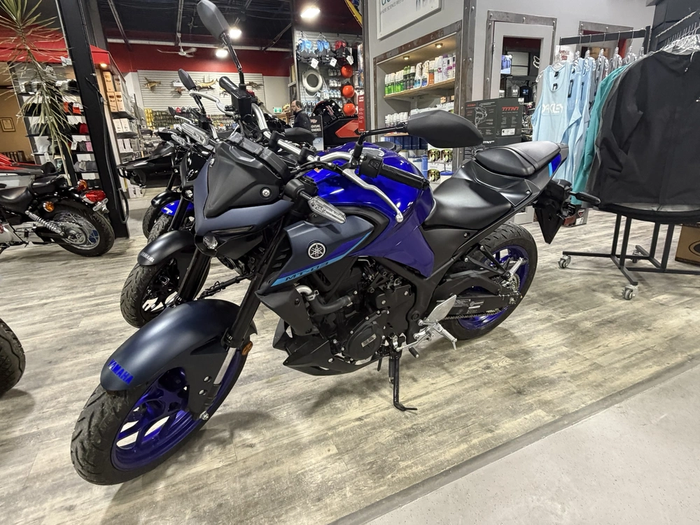 2025 Yamaha 2025 Yamaha Mt03 Asb alt
