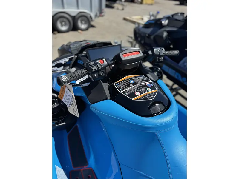 2026 Sea-Doo RXP X 325 w/AUDIO & iBR
