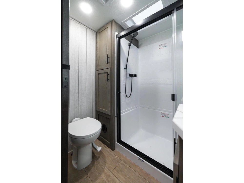 Arctic Wolf 3750 Suite 2026 alt