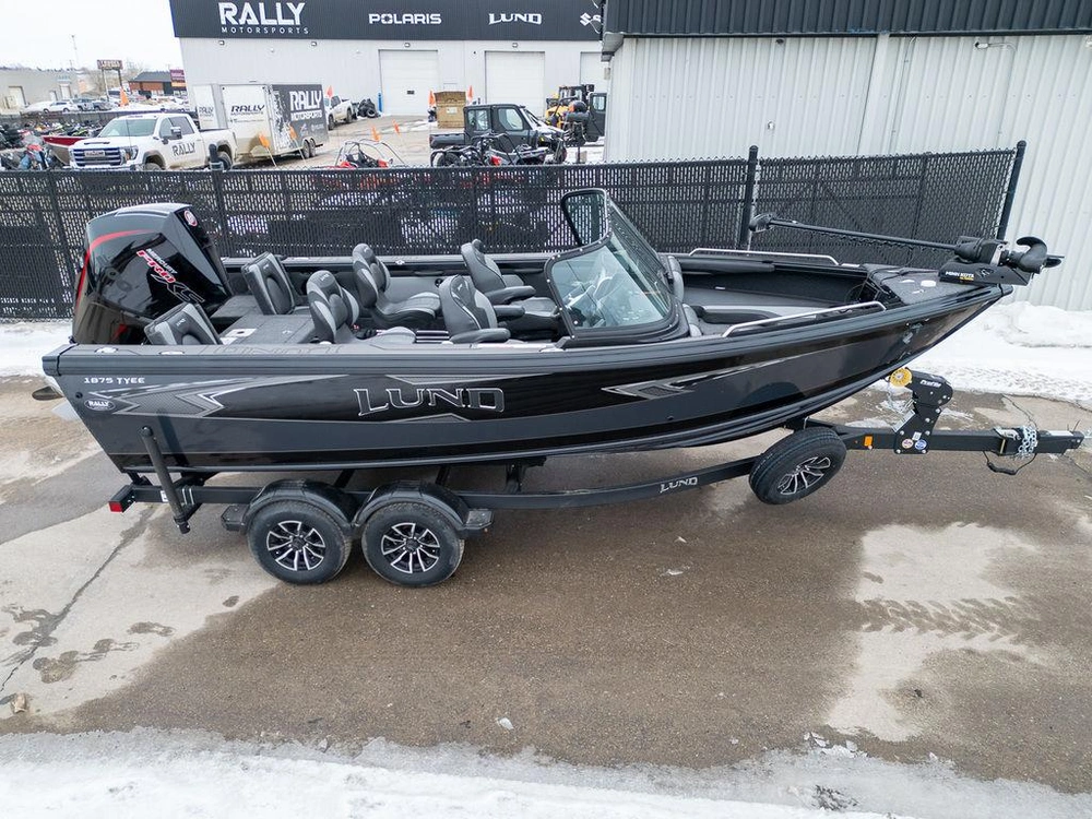 2026 Lund Boat Co 1875 Tyee Sport alt