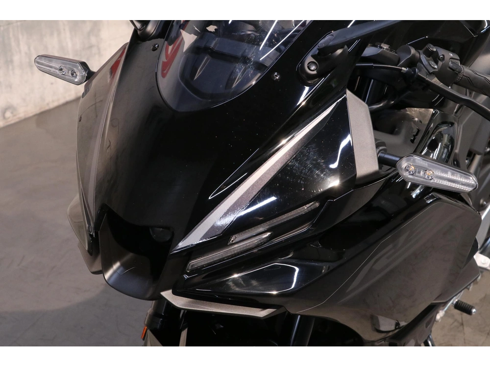 Yamaha Yzf-r3 2026 alt