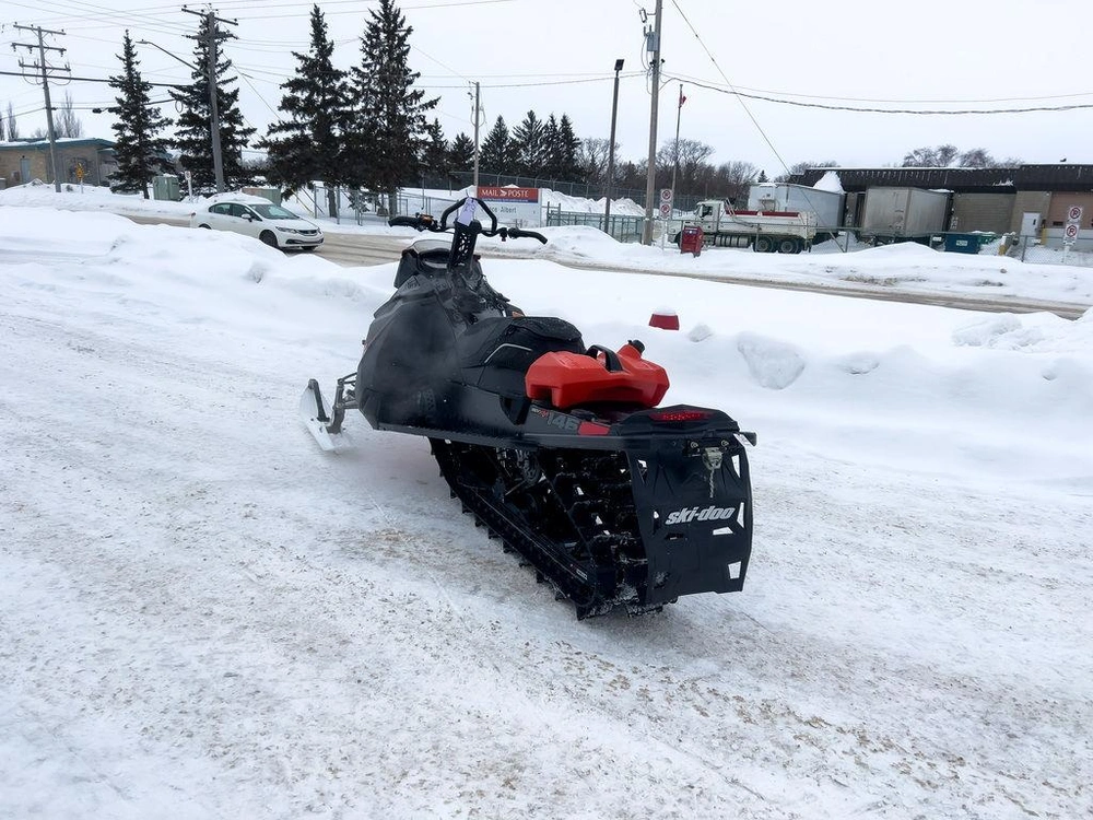 2016 Ski-doo Summit 800 146 Es alt