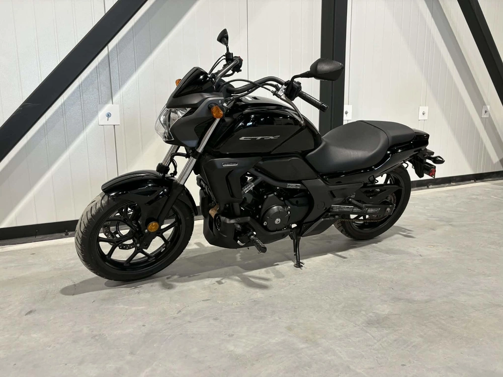 Honda Ctx 700 2014 alt