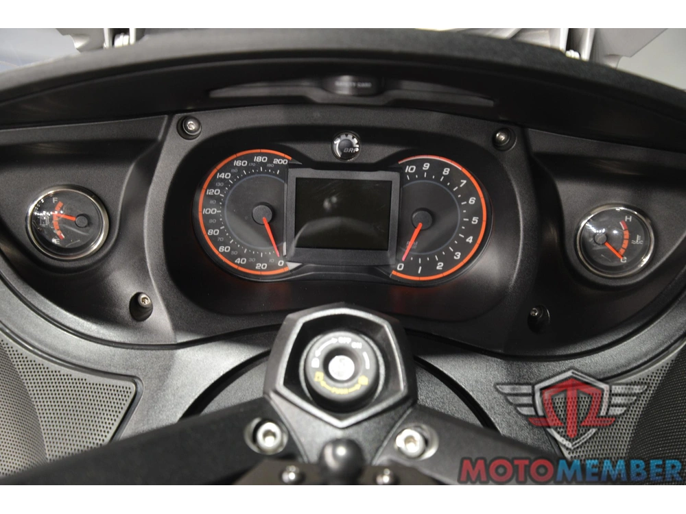 2014 Can-am Spyder Rt S alt