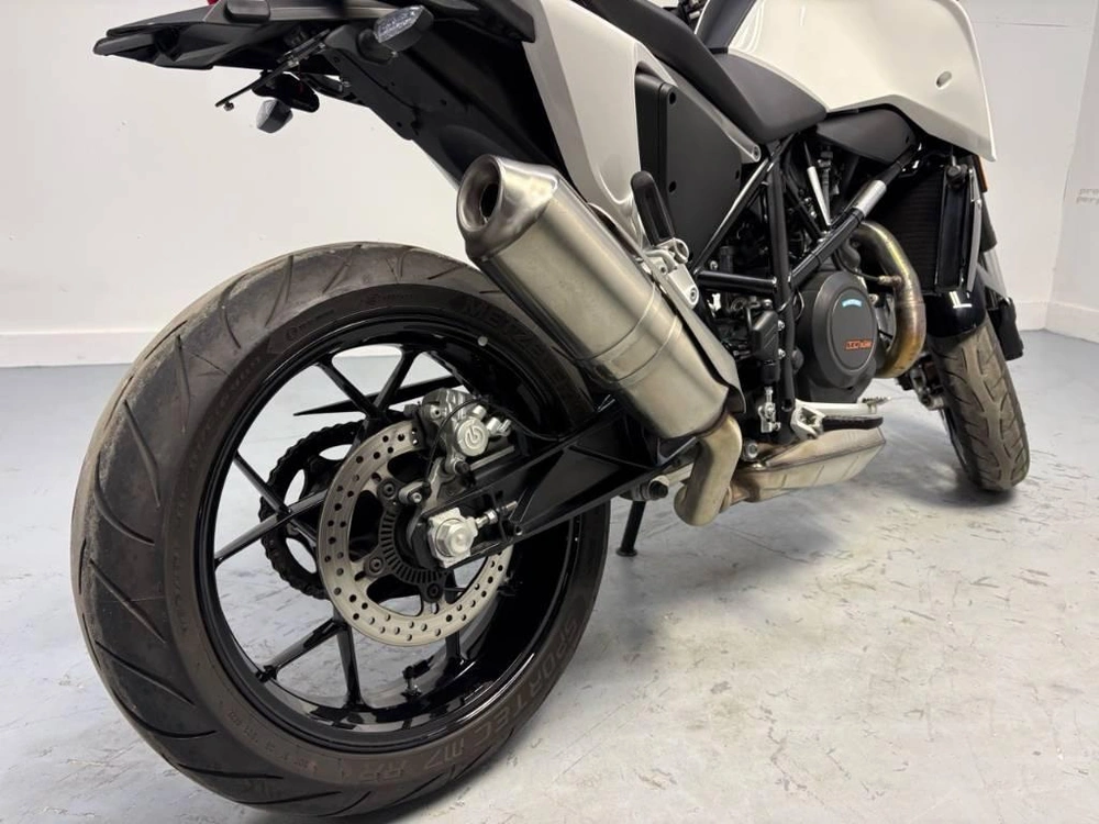 Ktm Duke 690 2018 alt