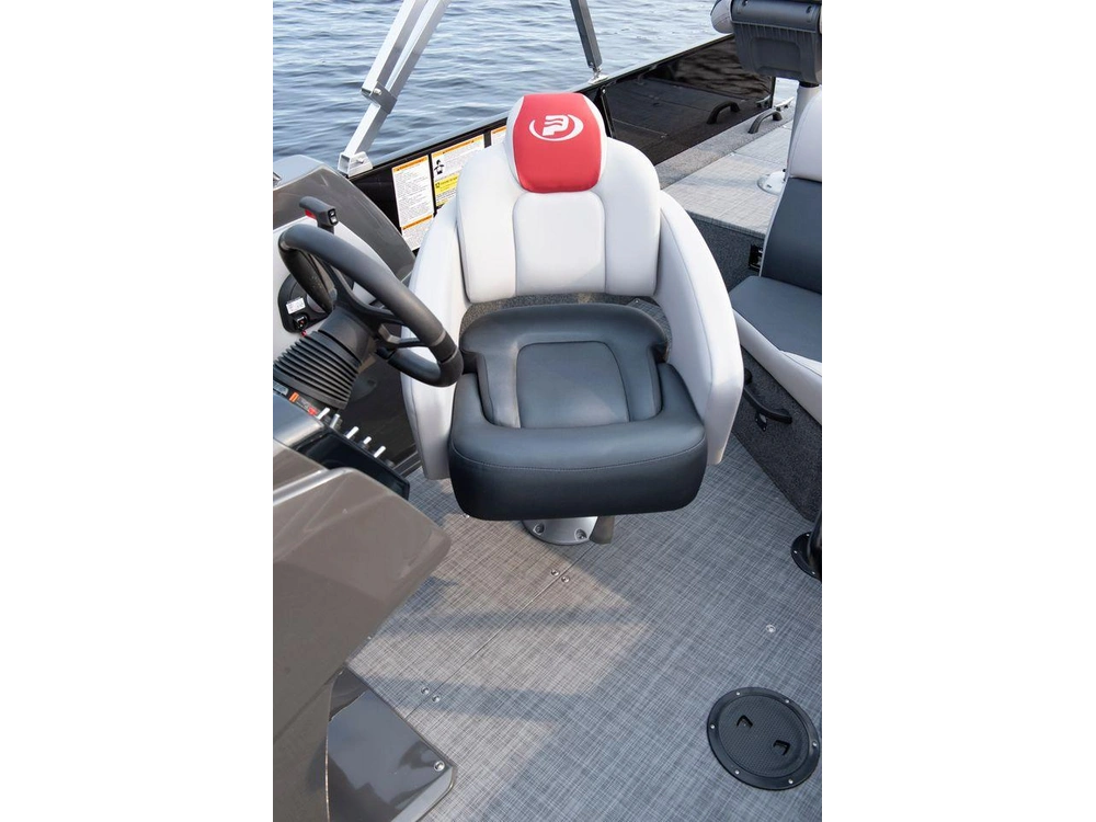 2026 Princecraft Ventura 224 alt