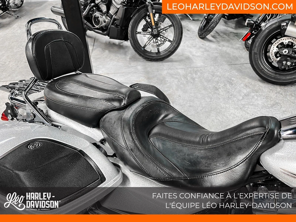 Harley-davidson Flhxse Cvo Street Glide 2015 alt