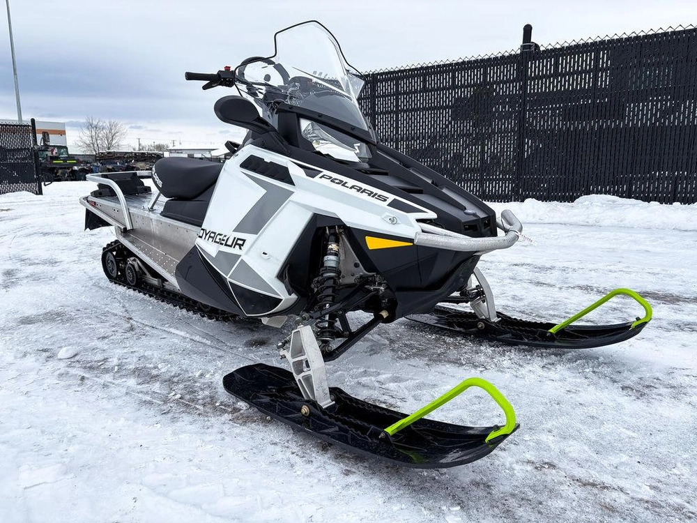 2020 Polaris 550 Voyageur 155 Es alt