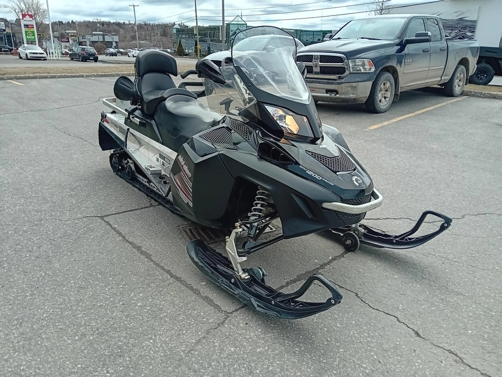 Ski-doo Expedition Le 1200 2012 alt