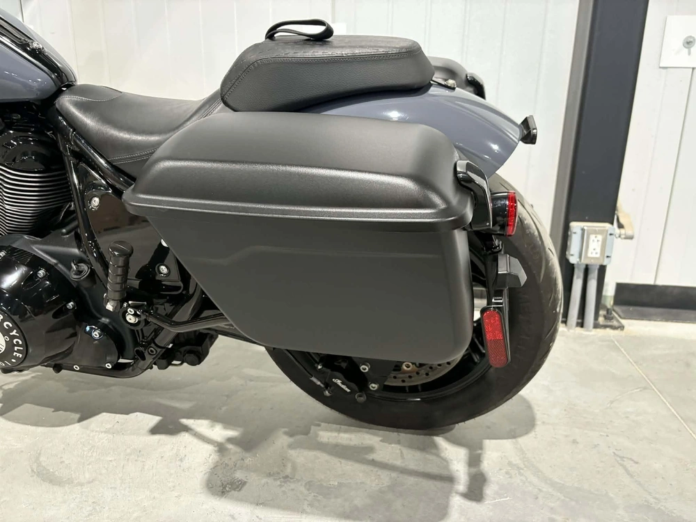 Indian Chief Dark Horse 2022 alt