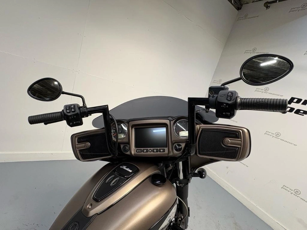 Indian Motorcycle Chieftain Dark Horse 2019 alt