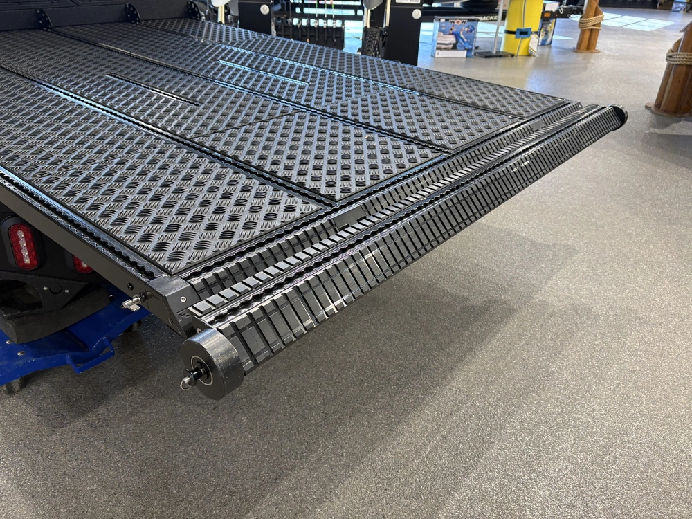 2026 Other Recoil Deck 8' X 80" Long Box alt