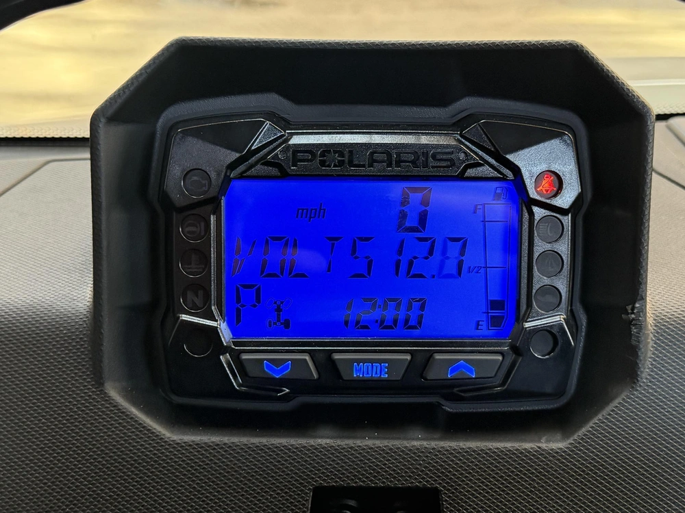 2026 Polaris Ranger 1000 Cab - Mirage Beige alt