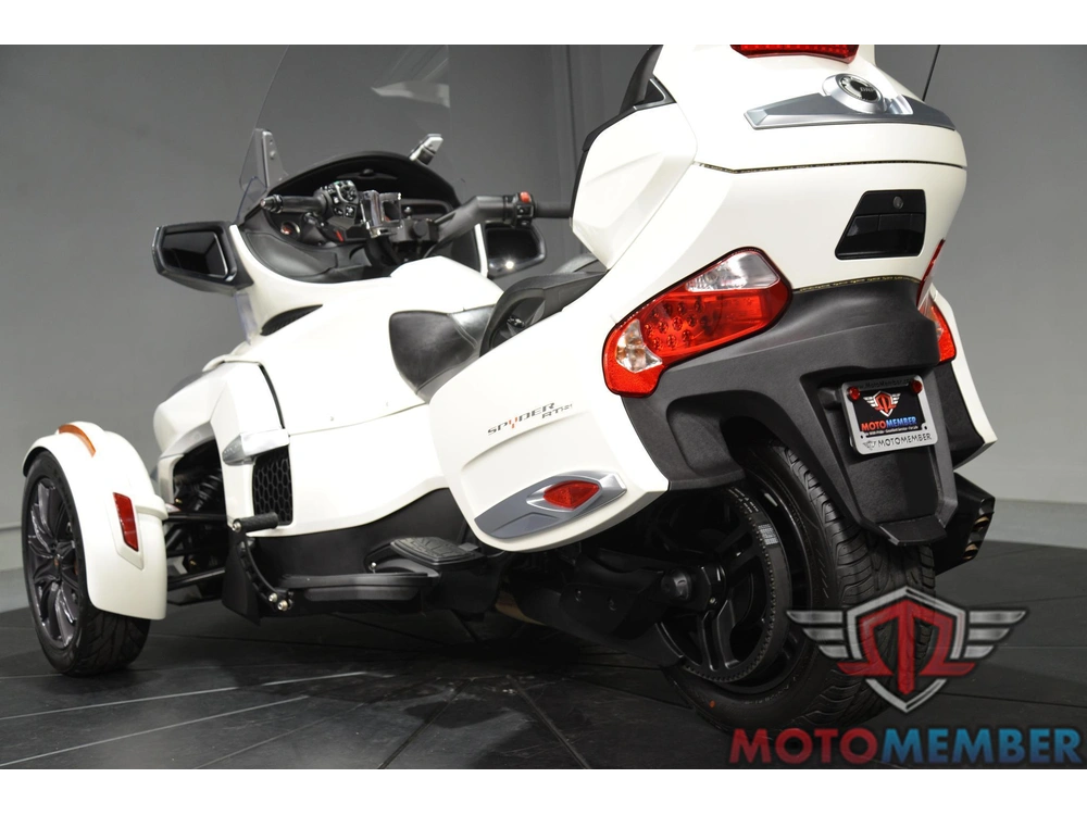 2014 Can-am Spyder Rt S alt