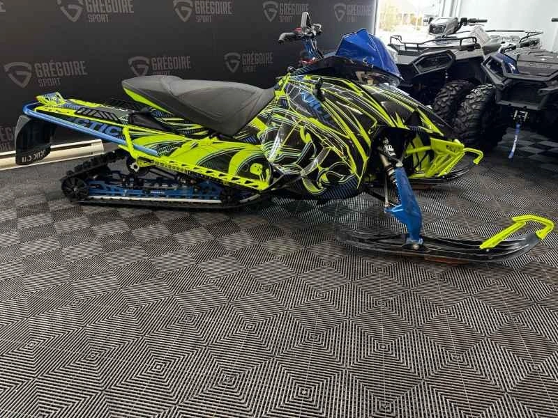 Arctic Cat Riot 8000 Qs3 146 2020 alt