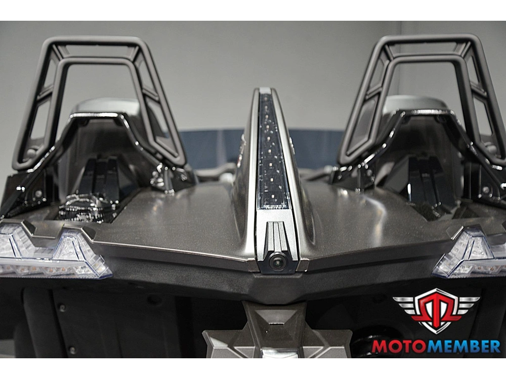 2026 Slingshot R Autodrive alt
