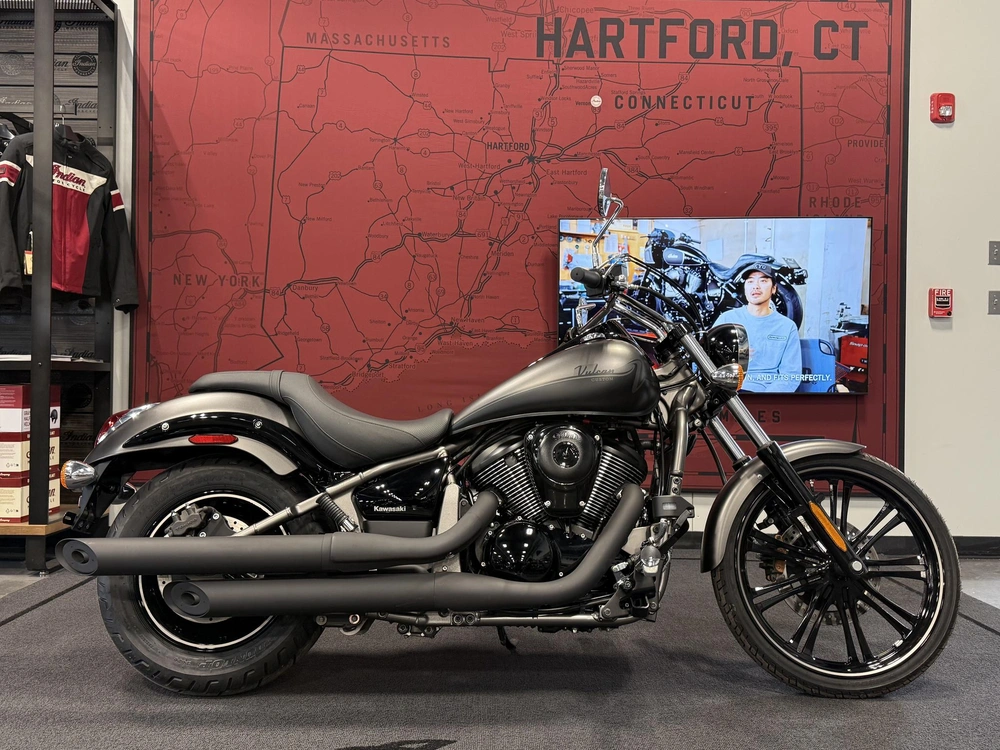 2024 Kawasaki Vulcan® 900 Custom alt